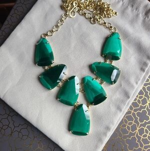 Kendra Scott NWT Emerald Cats Eye Harlie Necklace in Gold